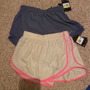 Nike shorts NEW w TAGS SZ S